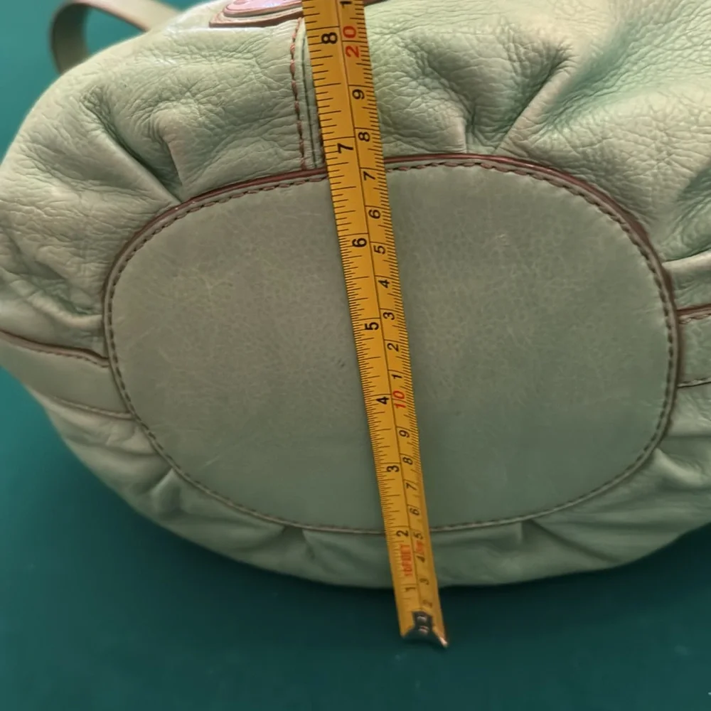 Fossil mint green vintage hobo” bag. Such a cool 60’s color!! No 🔐😞 (OLCC)